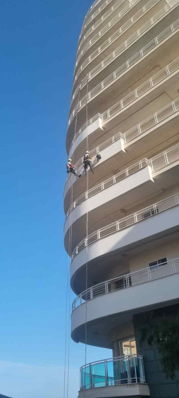 Spic & Span Window Cleaning & Rope Access Services - Handyman Services